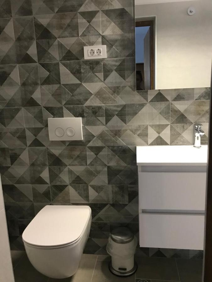 Apartmani Roko バスカ エクステリア 写真