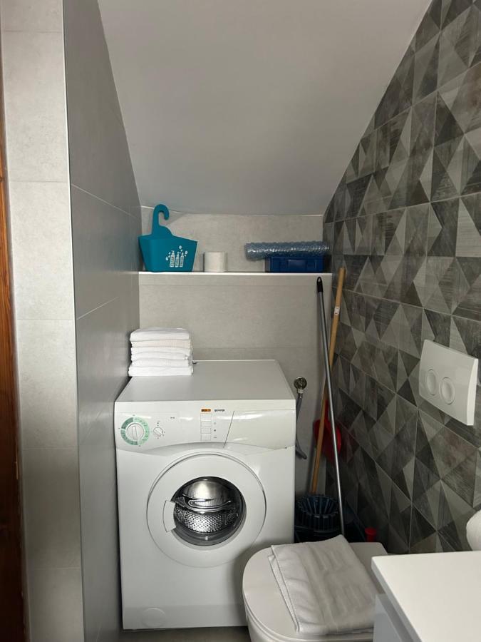 Apartmani Roko バスカ エクステリア 写真